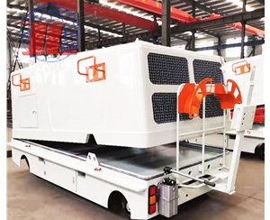 湖北机场用自行...